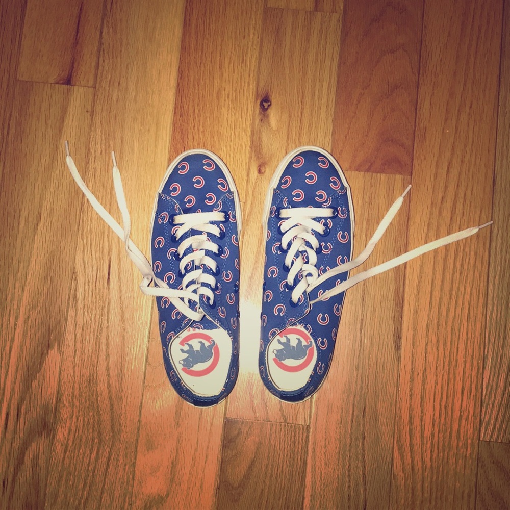 Cubs sneakers!